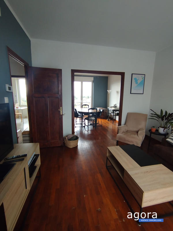 Appartement - 82 m² - 4 pièces