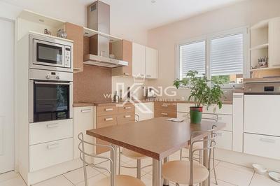 Villa - 168 m² - 5 pièces