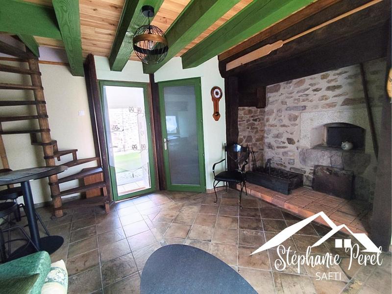 Maison - 210 m² - 6 pièces