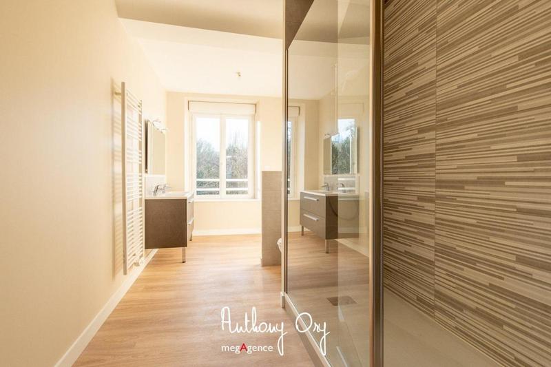 Maison - 138 m² - 6 pièces