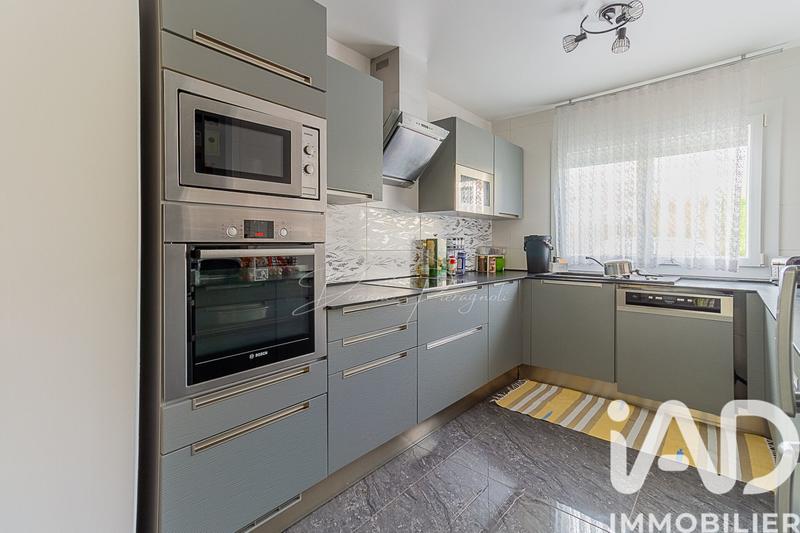 Maison - 110 m² - 6 pièces