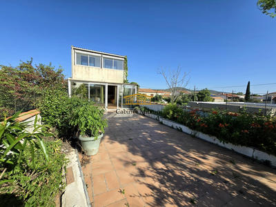 Maison - 100 m² - 5 pièces