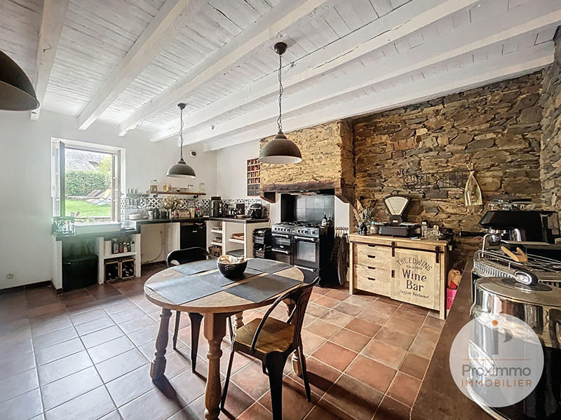 Maison - 153 m² - 5 pièces