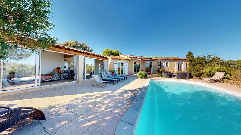 Maison - 154 m² - 5 pièces