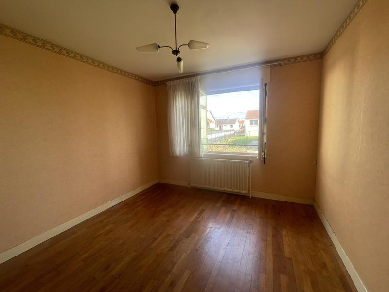 Pavillon - 95 m² - 5 pièces