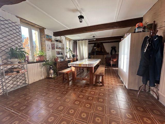 Maison - 140 m² - 4 pièces