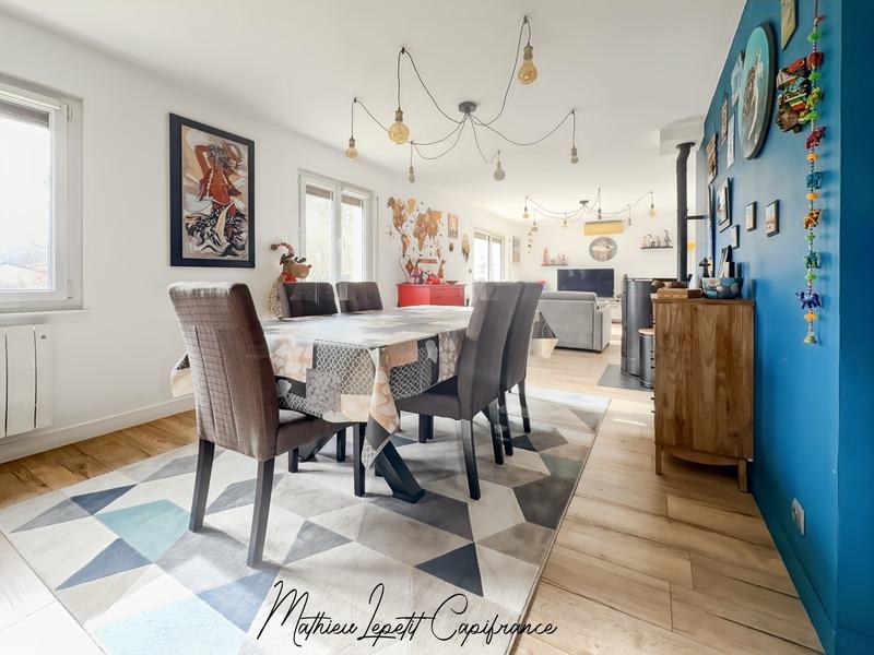 Maison - 120 m² - 6 pièces