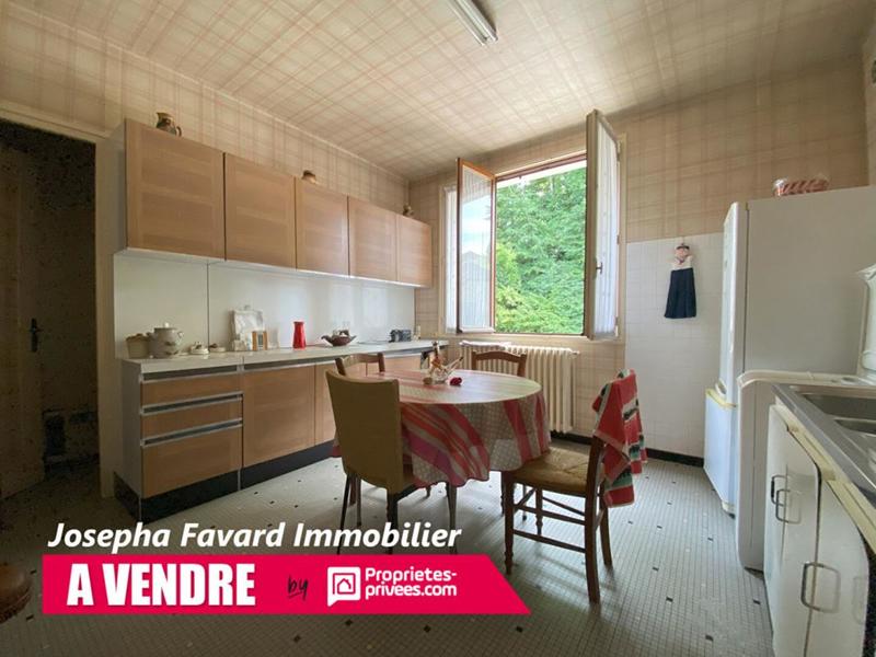 Maison - 131 m² - 7 pièces