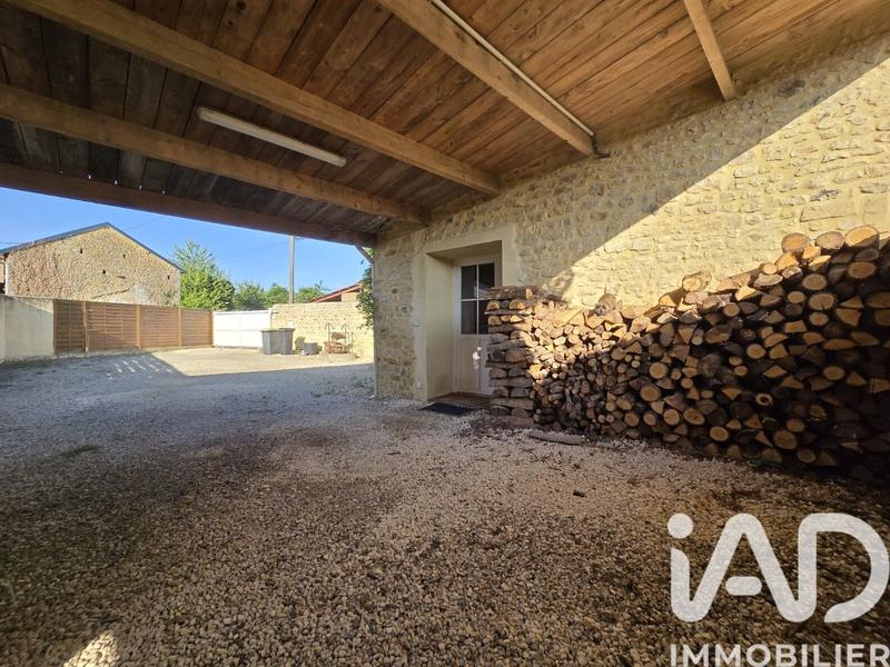 Maison - 208 m² - 9 pièces