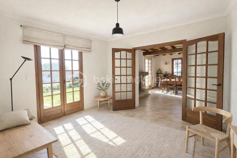 Maison traditionnelle - 145 m² - 5 pièces