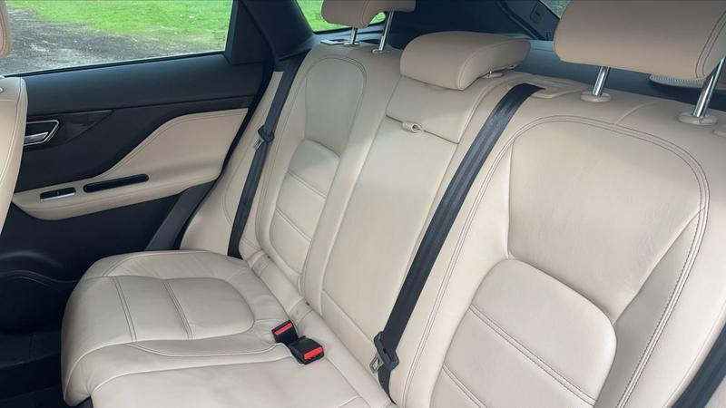 Jaguar F-Pace 25d 2.0 240 Awd Prestige