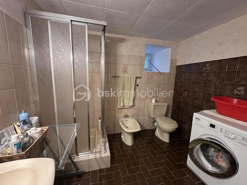 Maison - 161 m² - 7 pièces