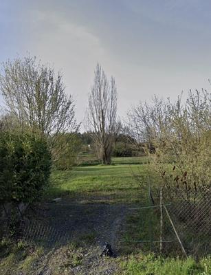 Terrain - 1 700 m²