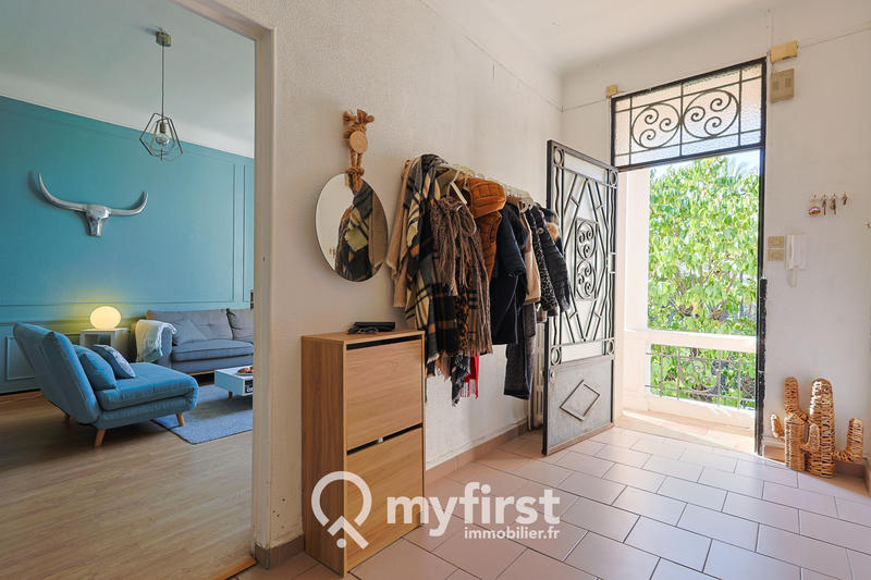 Maison - 202 m² - 6 pièces