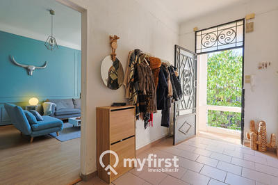 Maison - 202 m² - 6 pièces