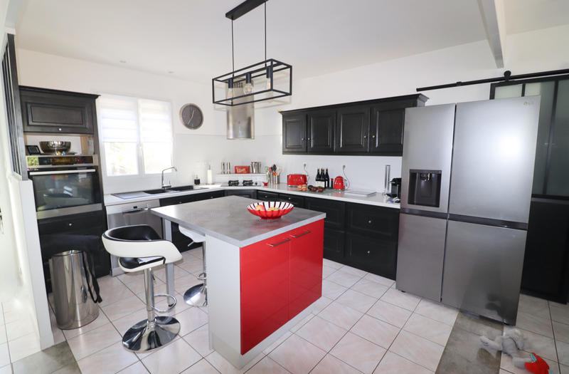 Maison - 130 m² - 5 pièces