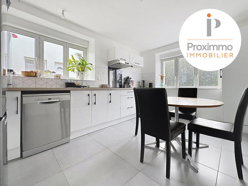 Maison - 87 m² - 5 pièces