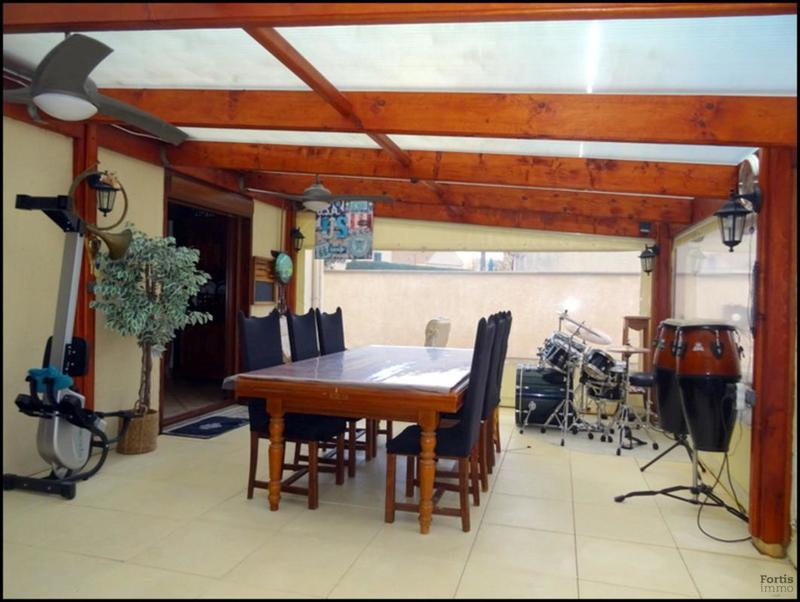 Maison - 95 m² - 4 pièces