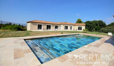 Villa - 220 m² - 8 pièces