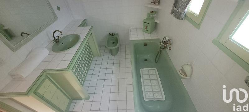 Maison - 190 m² - 6 pièces