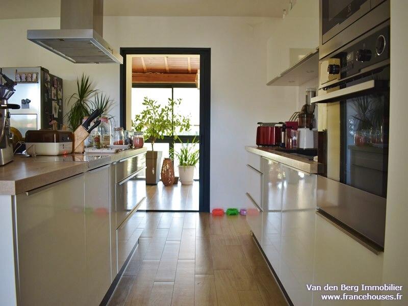 Maison de domaine équestre - 200 m² - 9 pièces