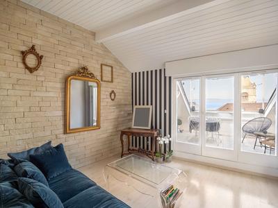 Appartement - 87 m² - 3 pièces