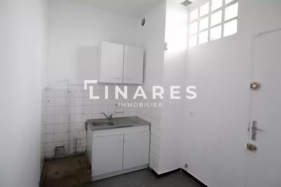 Magasins - 71 m² - 4 pièces