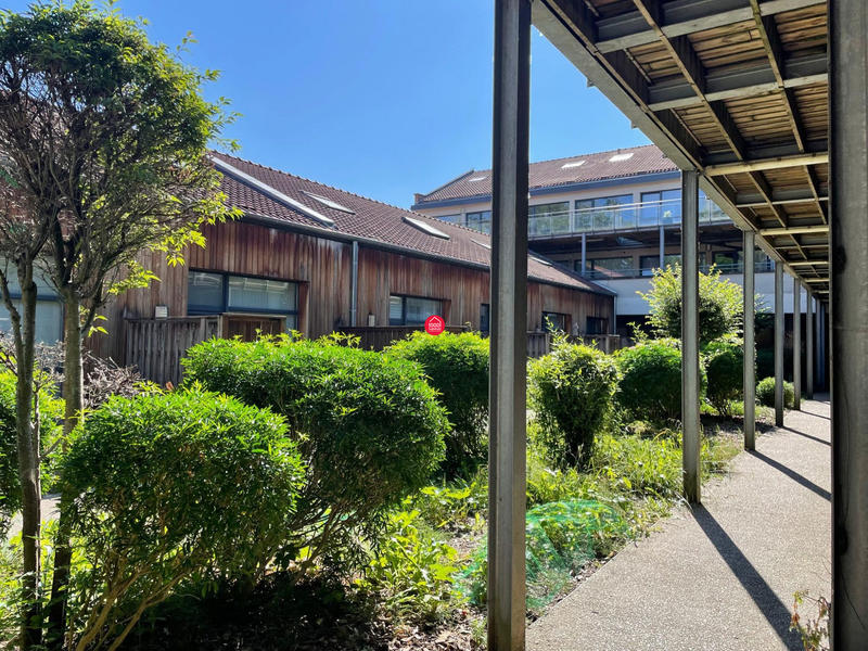 Loft - 78 m² - 3 pièces