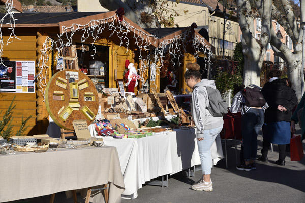 Marché de noël et village de noël