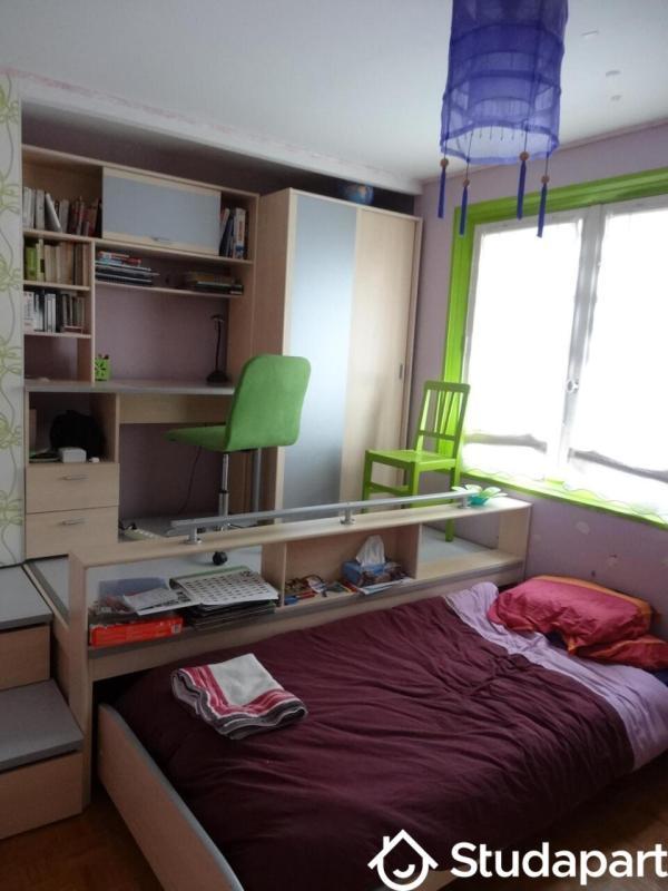 Chambre - 10 m² - 1 pièce