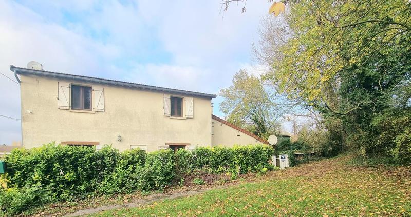 Maison - 85 m² - 4 pièces
