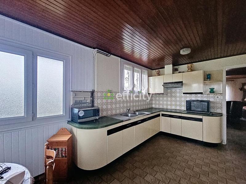 Pavillon - 110 m² - 5 pièces