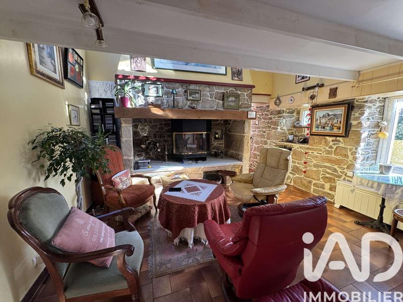 Maison - 103 m² - 5 pièces