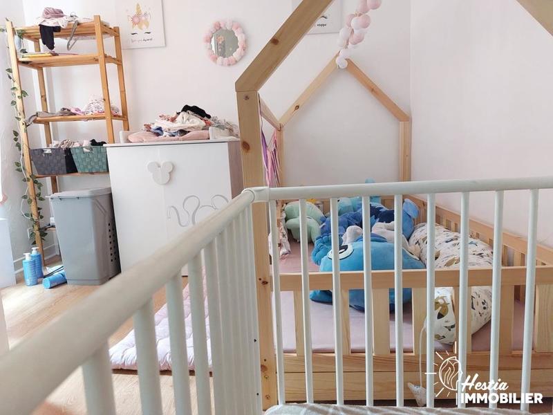 Appartement - 100 m² - 5 pièces