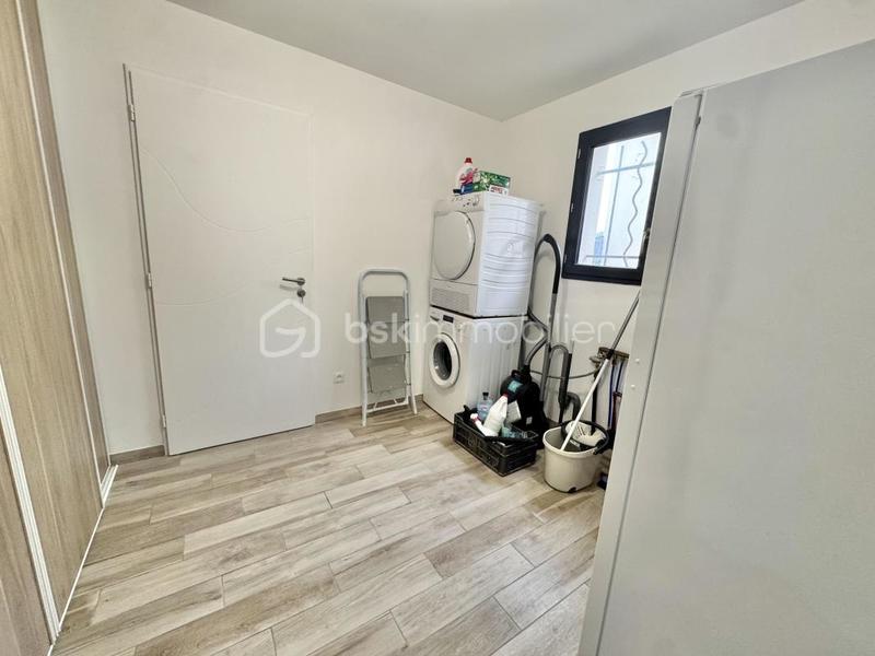 Maison traditionnelle - 107 m² - 4 pièces