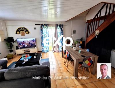 Maison - 96 m² - 4 pièces