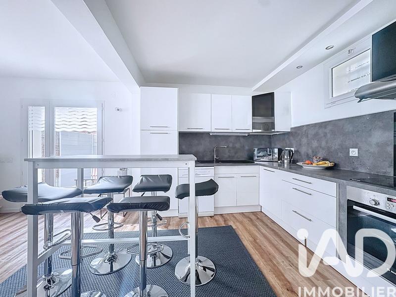 Appartement - 111 m² - 5 pièces