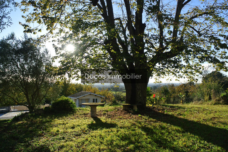 Maison - 333 m² - 7 pièces