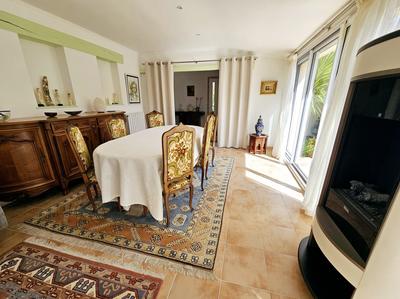 Maison - 155 m² - 7 pièces