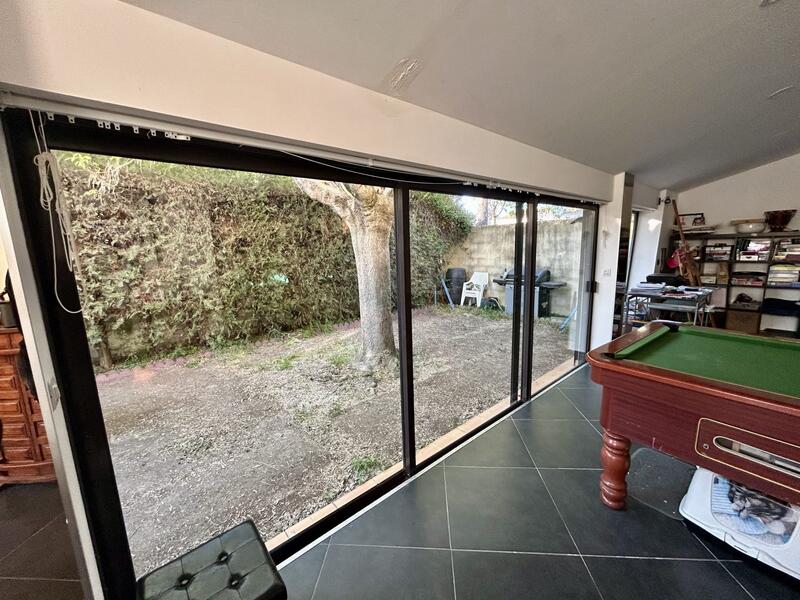 Villa - 143 m² - 6 pièces