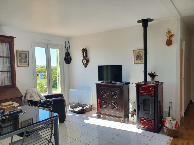 Maison - 90 m² - 5 pièces