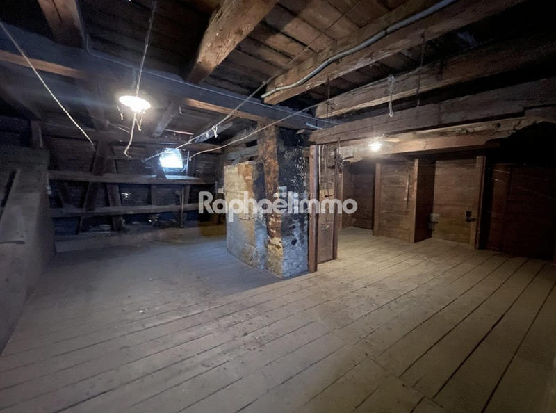 Maison ancienne - 140 m² - 5 pièces