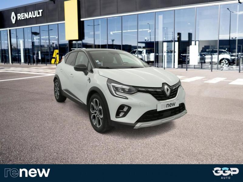 Renault Captur E-Tech full hybrid 145 Techno fast track