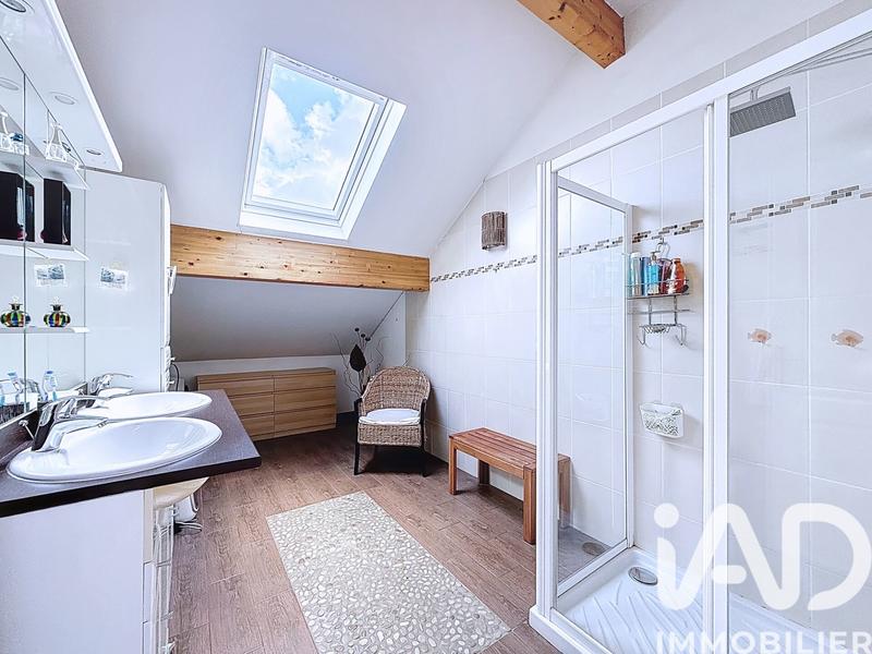 Maison - 154 m² - 7 pièces