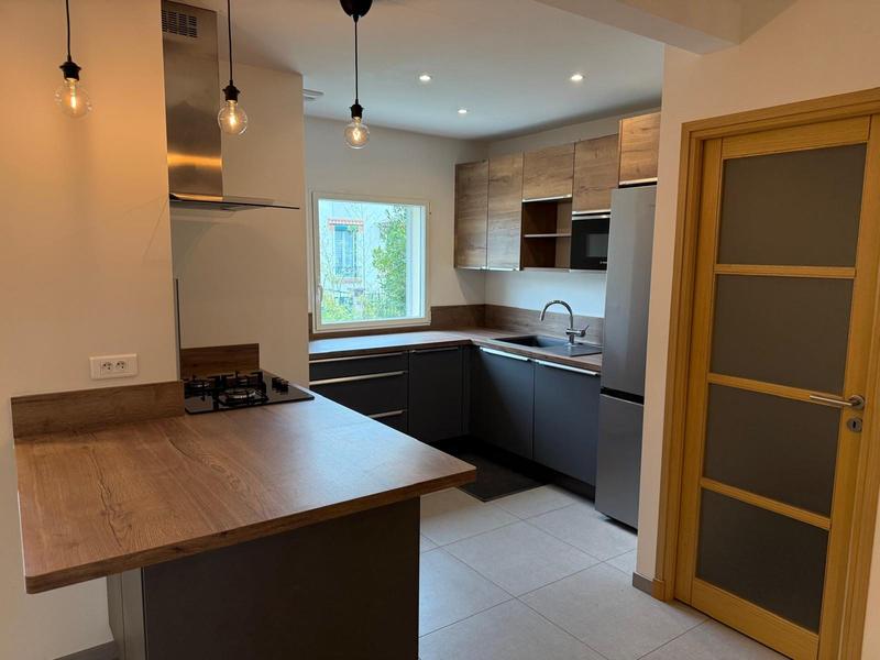 Maison traditionnelle - 145 m² - 6 pièces