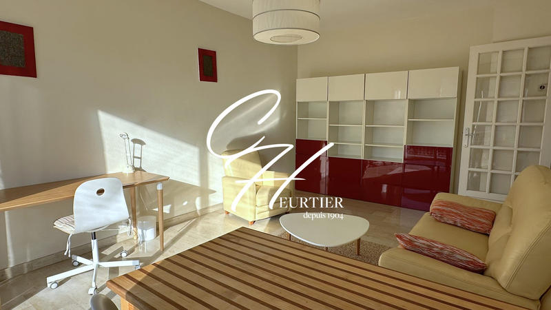 Appartement - 50 m² - 3 pièces