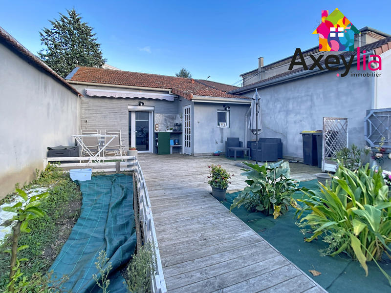 Maison - 70 m² - 4 pièces