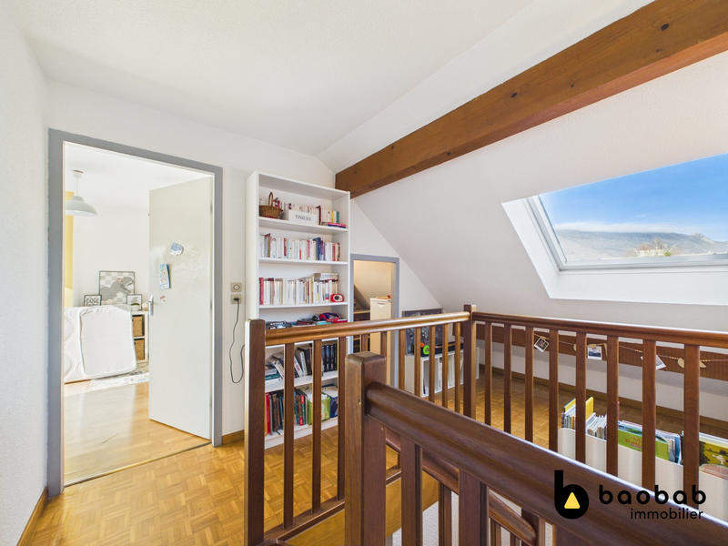 Appartement - 94 m² - 5 pièces