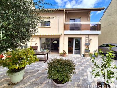 Maison - 126 m² - 5 pièces