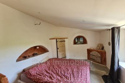 Maison - 200 m² - 5 pièces